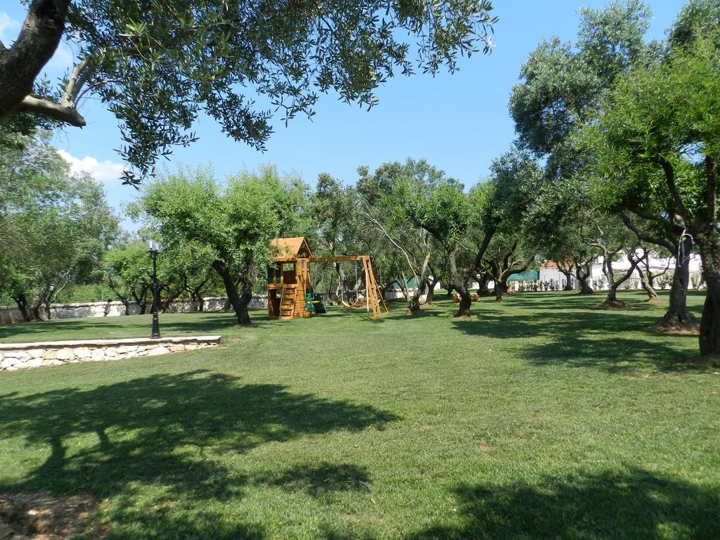 בית הארחה אלברובלו 	I Trulli Del Nonno Michele מראה חיצוני תמונה