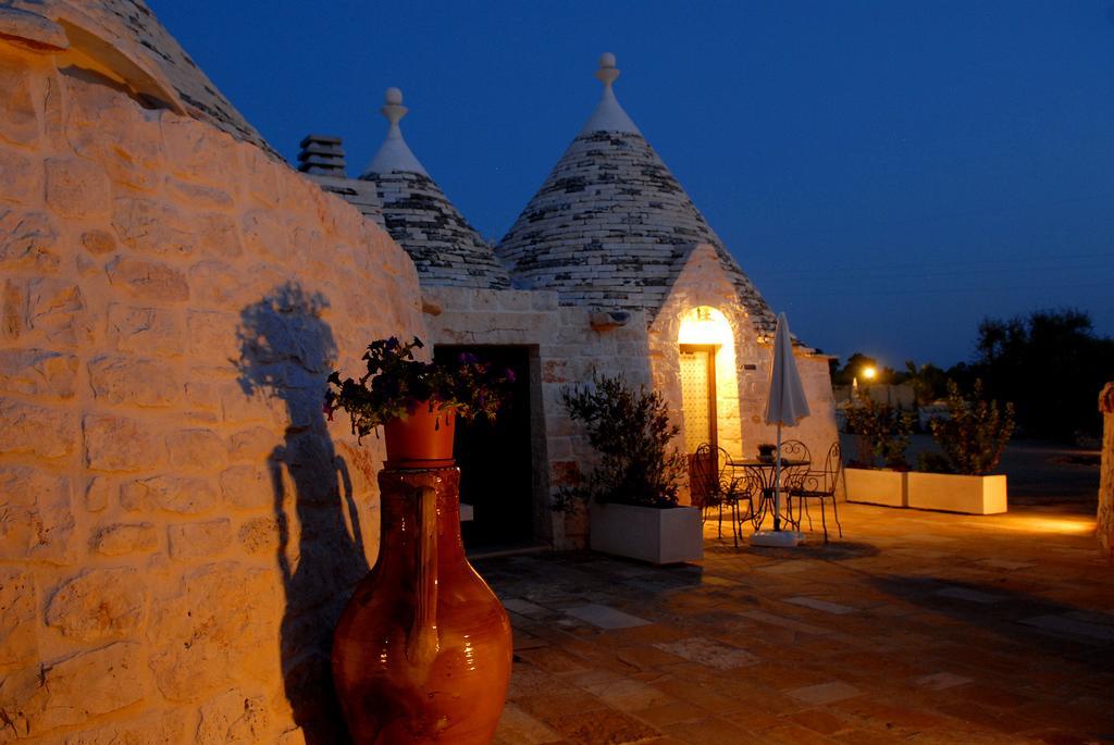 בית הארחה אלברובלו 	I Trulli Del Nonno Michele מראה חיצוני תמונה