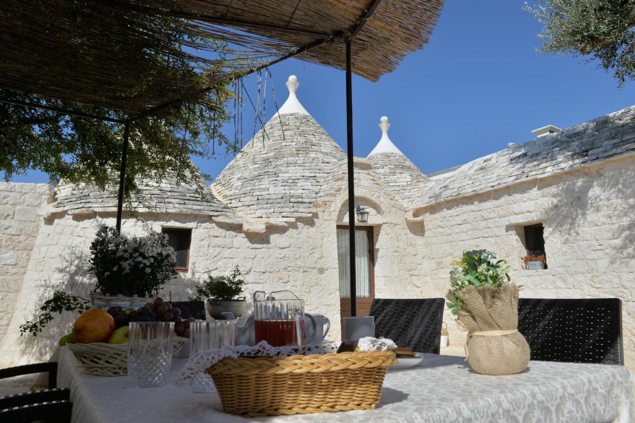 בית הארחה אלברובלו 	I Trulli Del Nonno Michele מראה חיצוני תמונה